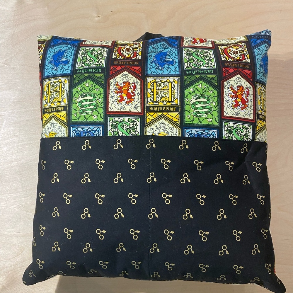 Hand Crafted Hogwarts House Crest Pillow - Multicolor (NX)